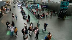 AICM pierde a una menor de edad